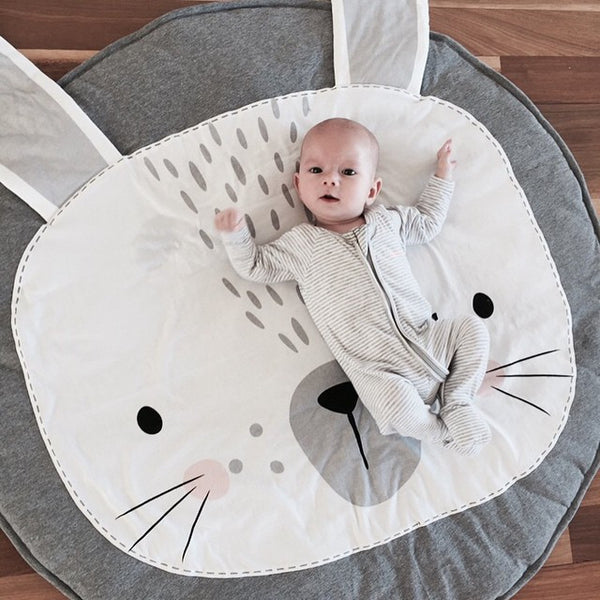 Mister Fly Bunny Playmat